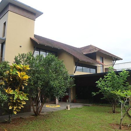 Homestay Namaha Meppadi Екстер'єр фото