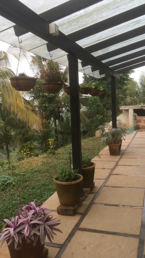 Homestay Namaha Meppadi Екстер'єр фото